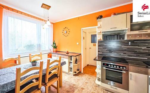 Pronájem bytu 3+1 82 m², 28. října, Dašice, okres Pardubice