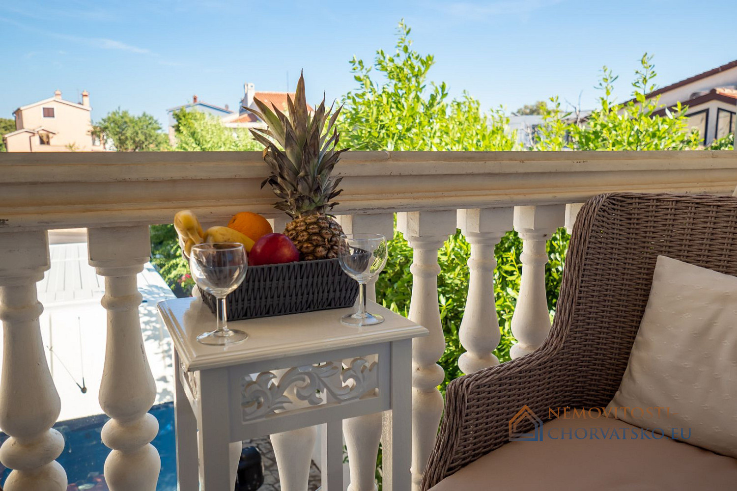 Prodej domu 420 m² s pozemkem 565 m² - Bild 3