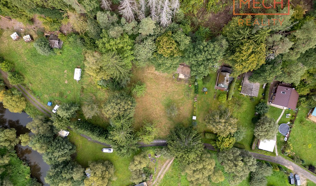 Prodej stavebního pozemku 1 248 m², Libež – náhled fotky 13