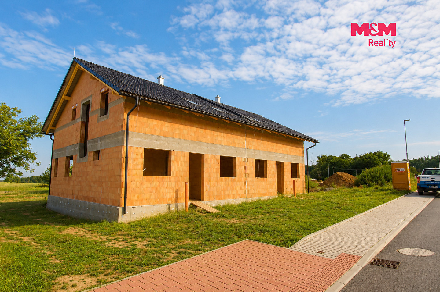 Prodej domu 147 m² s pozemkem 425 m² – fotografie 2