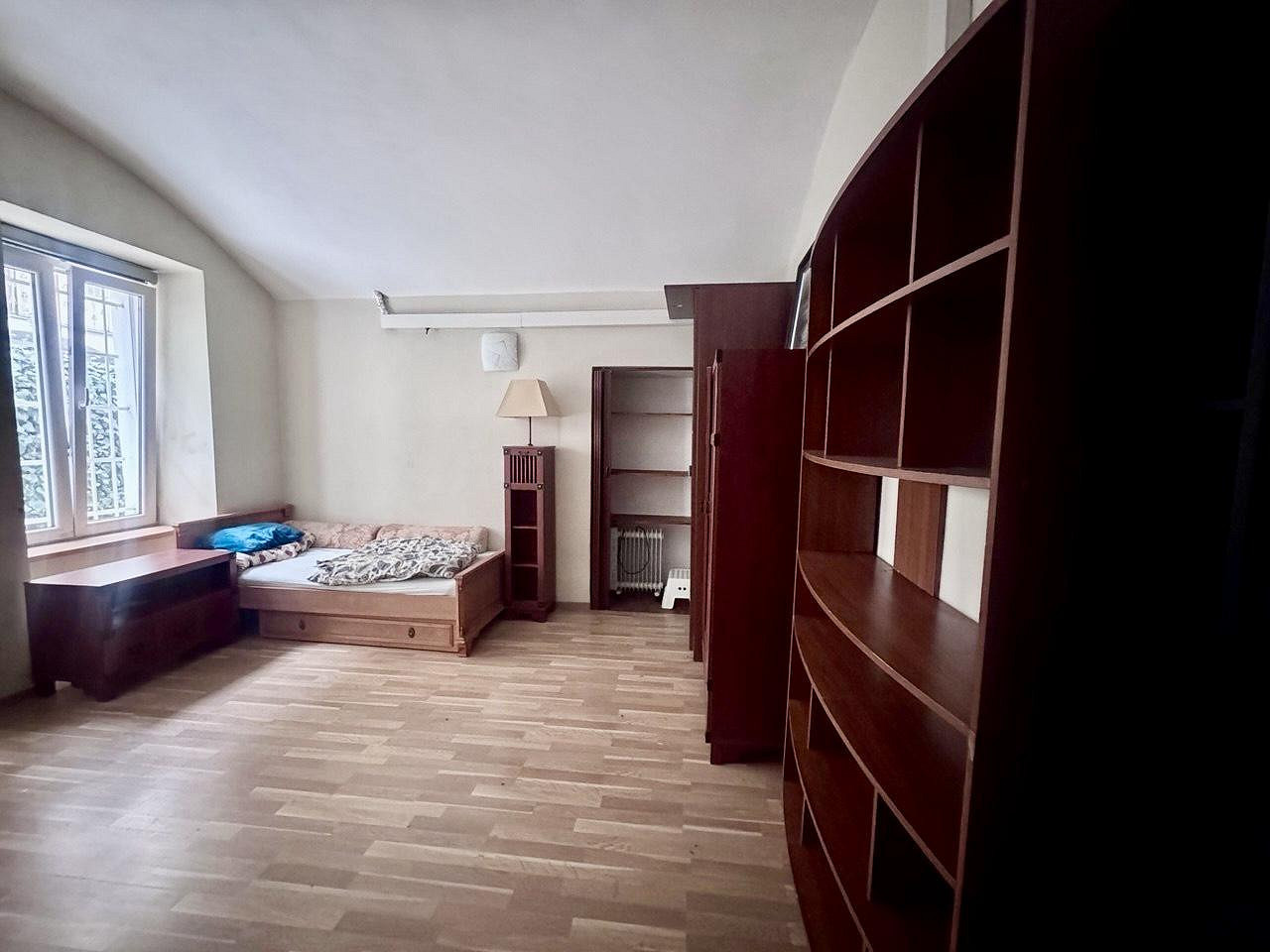 Pronájem bytu 1+1 40 m² – fotografie 2