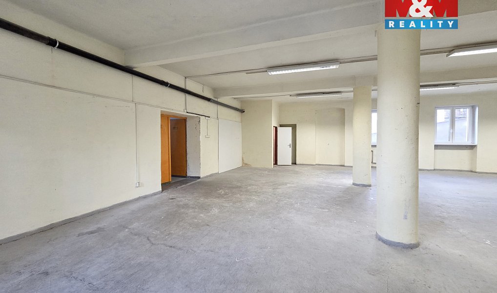 Pronájem obchodních prostor 157 m², Karlovy Vary – náhled fotky 13