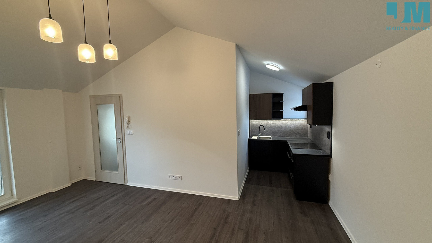 Pronájem bytu 2+kk 46 m² – fotografie 5