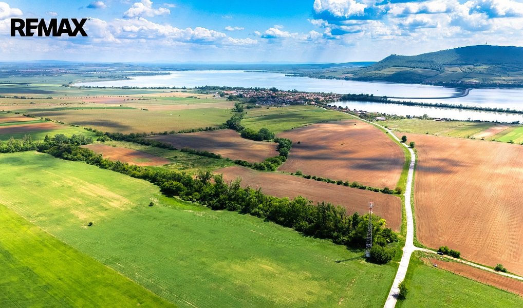 Prodej komerčního pozemku 72 617 m², Pouzdřany – náhled fotky 10