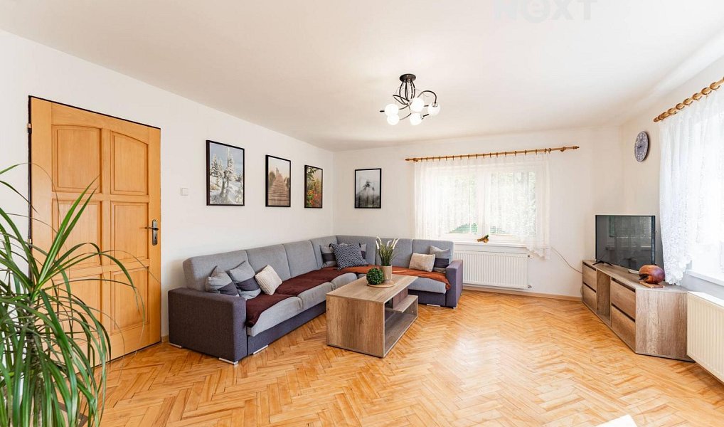 Prodej domu 117 m² s pozemkem 689 m², Zborov – náhled fotky 2