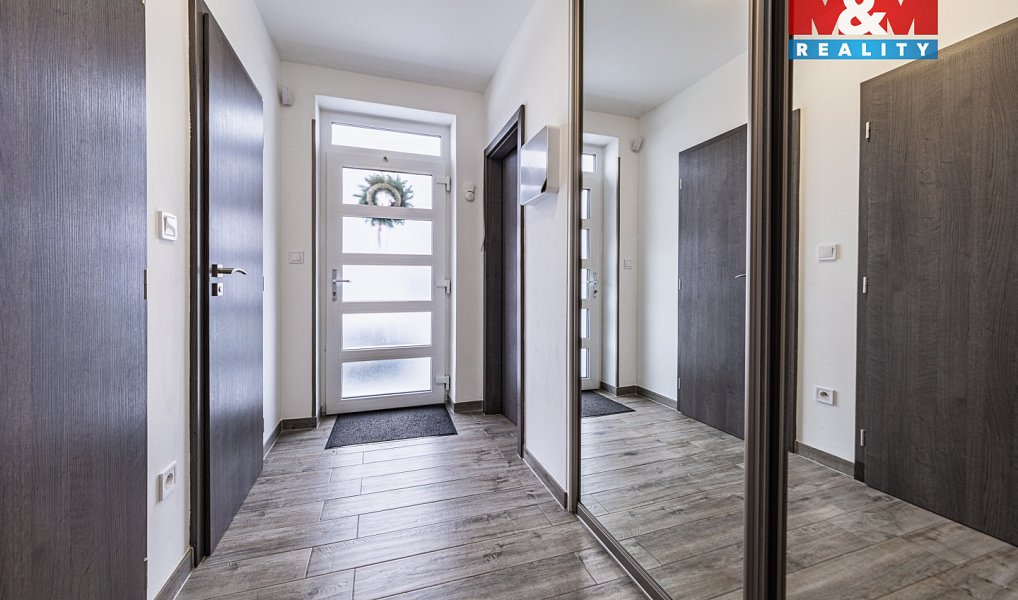 Prodej bytu 4+kk 93 m², Kostelec nad Černými lesy – náhled fotky 6