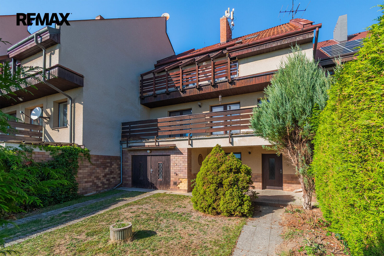 Prodej domu 302 m² s pozemkem 306 m² – fotografie 3