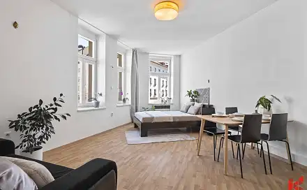 Prodej bytu 1+1 39 m², Holandská, Praha 10 - Vršovice