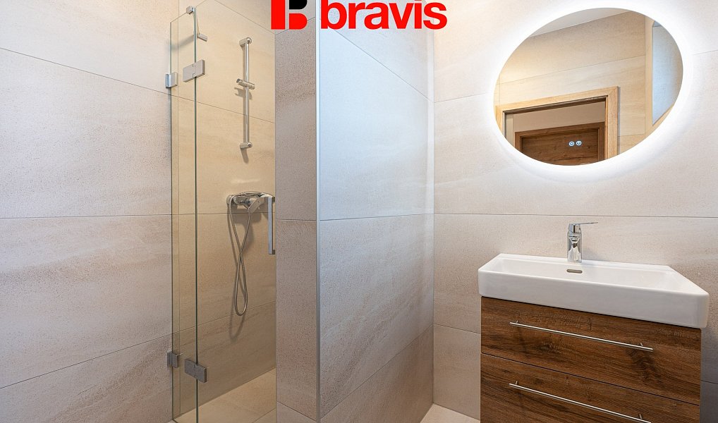 Pronájem domu 230 m² s pozemkem 414 m², Brno – náhled fotky 10