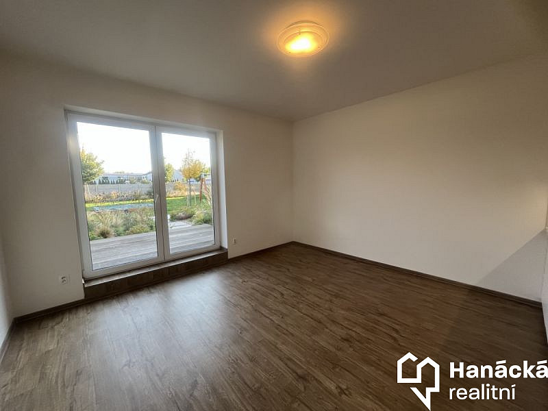 Pronájem bytu 2+kk 45 m² – fotografie 5