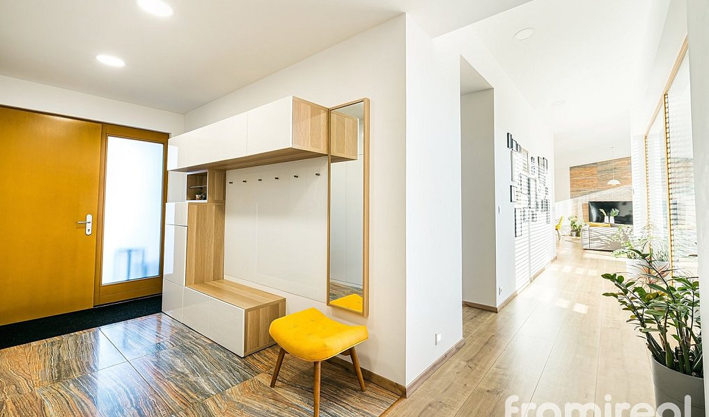 Prodej domu 191 m² s pozemkem 1 001 m², Popůvky – náhled fotky 9