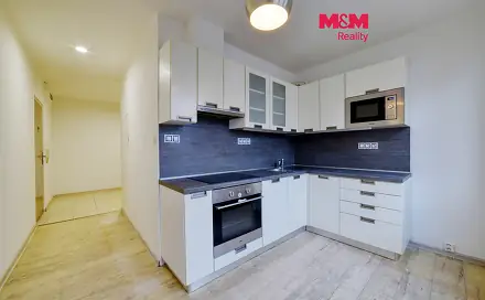 Pronájem bytu 2+1 64 m², Družstevní, Cheb