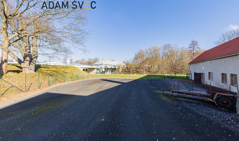 Prodej výrobních prostor 809 m², Moravský Beroun – náhled fotky 19