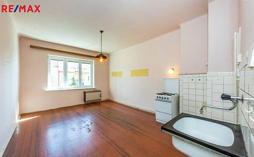 Prodej bytu 2+kk 49 m², Počátecká, Praha 4 - Michle