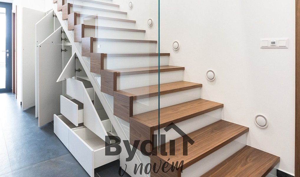 Prodej domu 192 m² s pozemkem 959 m², Zastávka – náhled fotky 31
