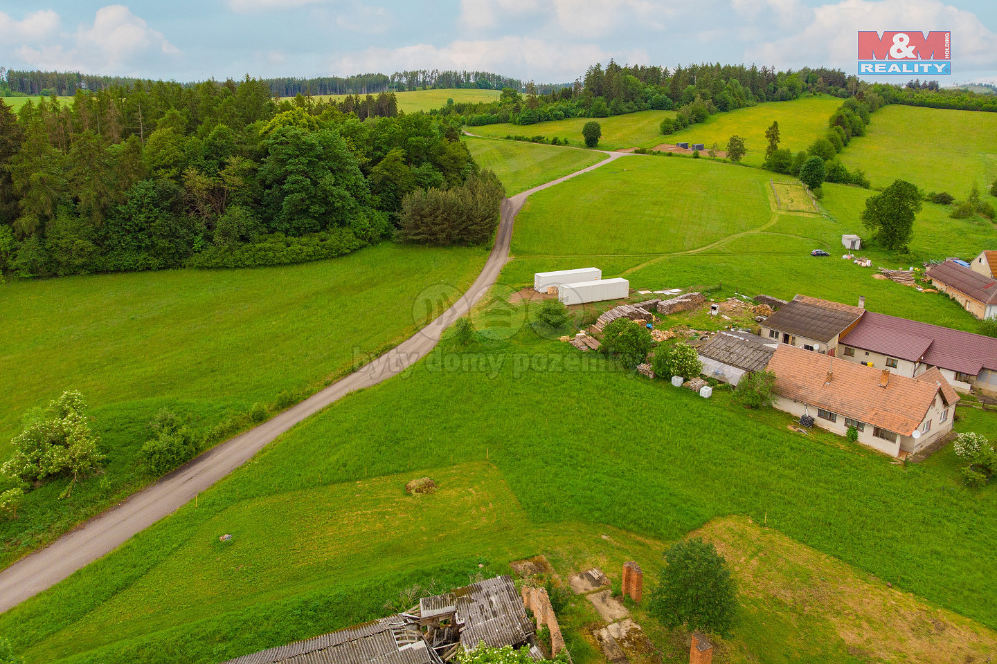 Prodej stavebního pozemku 473 m² – fotografie 5