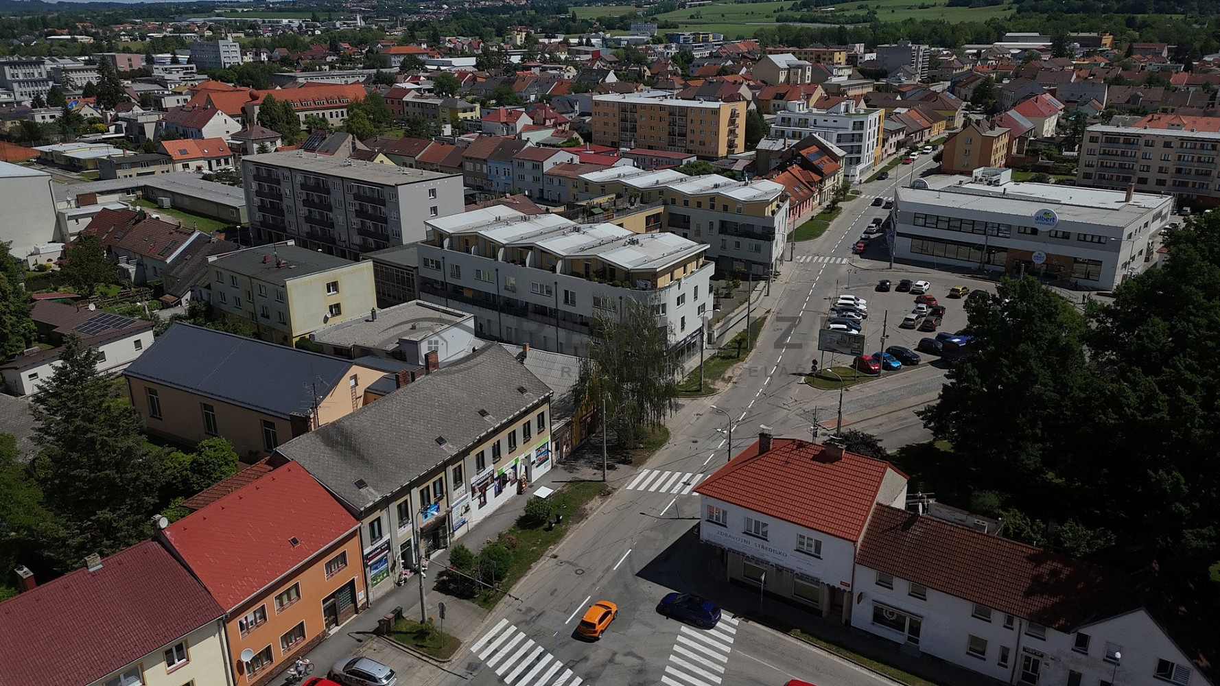 Prodej nájemního domu, činžáku 480 m² – fotografie 3