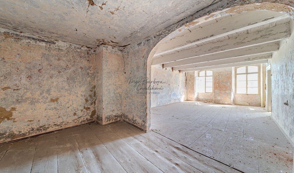 Prodej domu 352 m² s pozemkem 315 m², Stříbro – náhled fotky 13