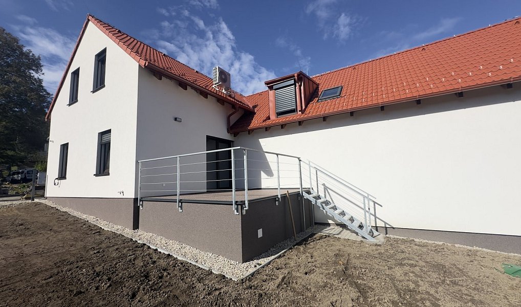 Prodej domu 120 m² s pozemkem 305 m², Hluboká nad Vltavou – náhled fotky 12