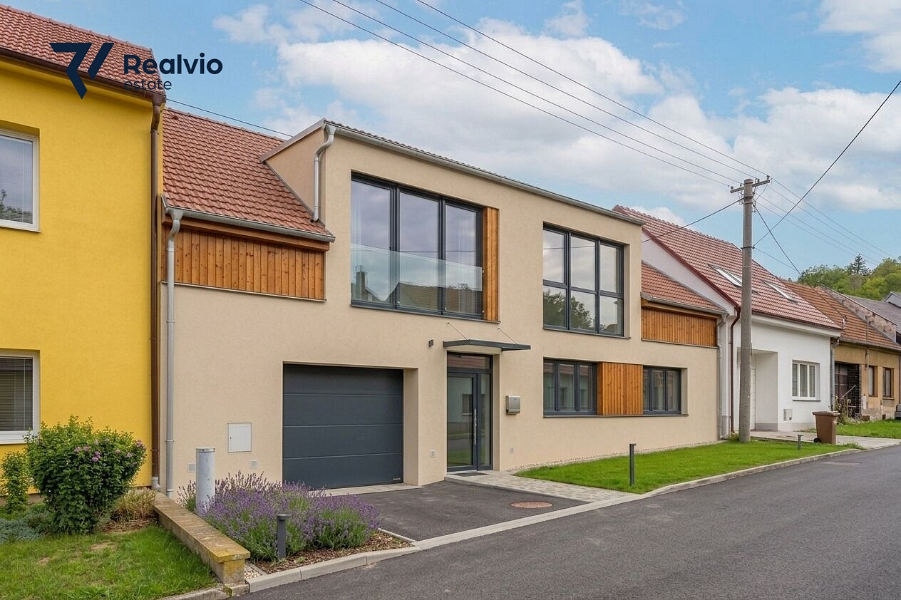 Prodej stavebního pozemku 3 385 m² – fotografie 4