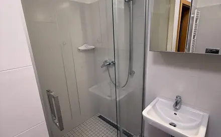 Pronájem bytu 2+kk 38 m², Lublaňská, Praha 2 - Vinohrady