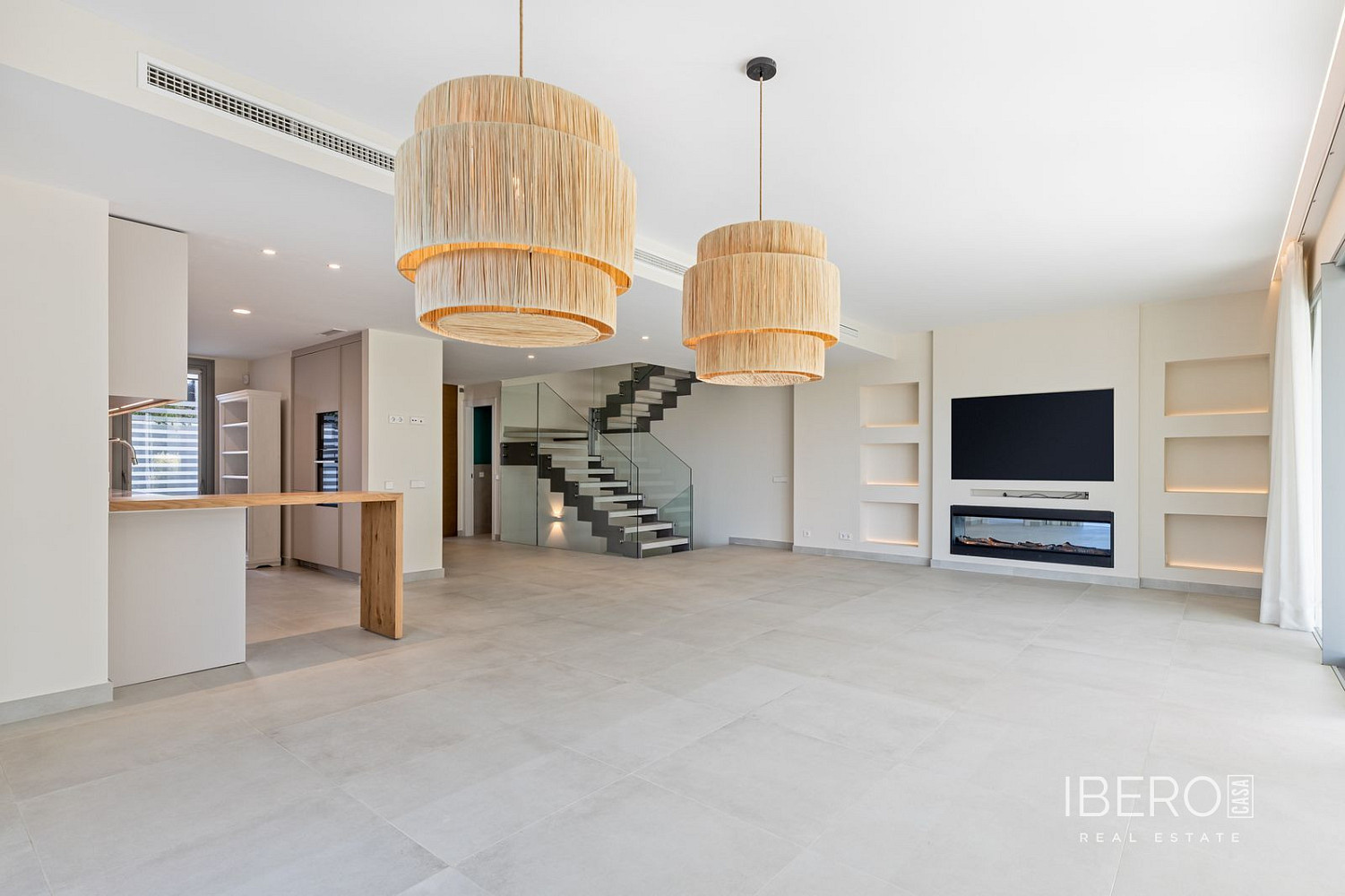 Prodej domu 349 m² s pozemkem 406 m² - Vista 2