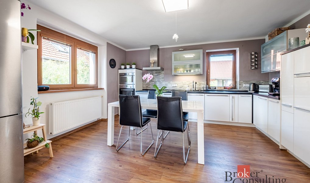 Prodej domu 180 m² s pozemkem 794 m², Jankov – náhled fotky 5