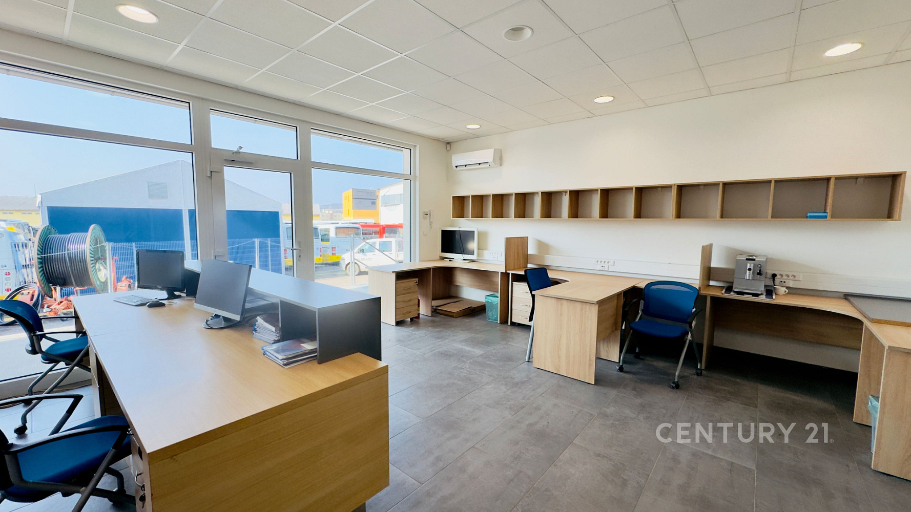 Pronájem skladovacích prostor 536 m² – fotografie 3