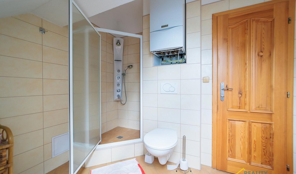Prodej výrobních prostor 4 752 m², Králíky – náhled fotky 9