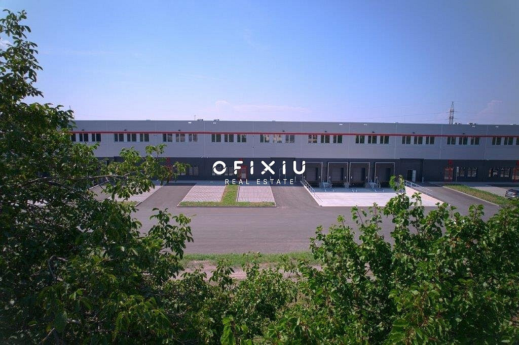 Pronájem skladu o ploše 4000 m² v Mikulově – pohled 3