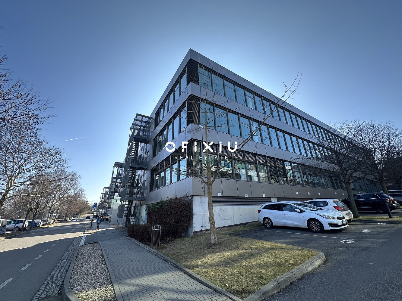 Pronájem moderních kancelářských prostor v Technologickém Parku o ploše 2154 m² v Brně – pohled 3