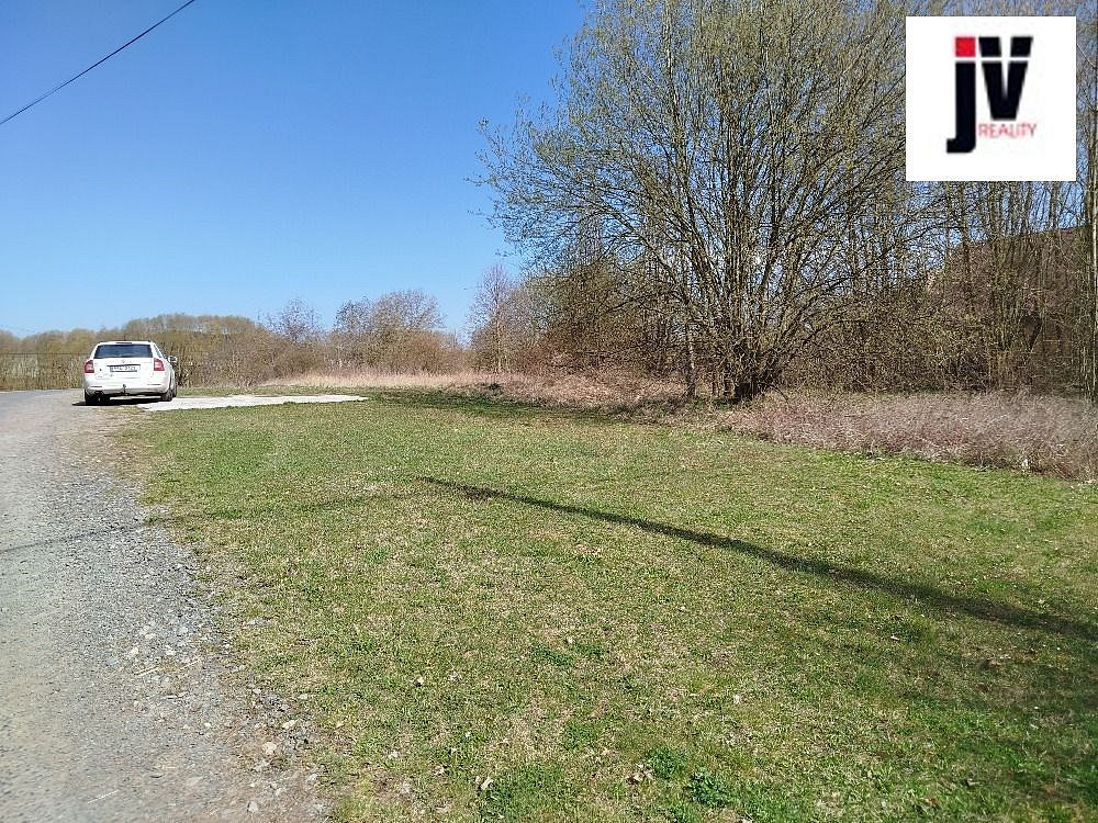 Prodej stavebního pozemku 3 284 m²