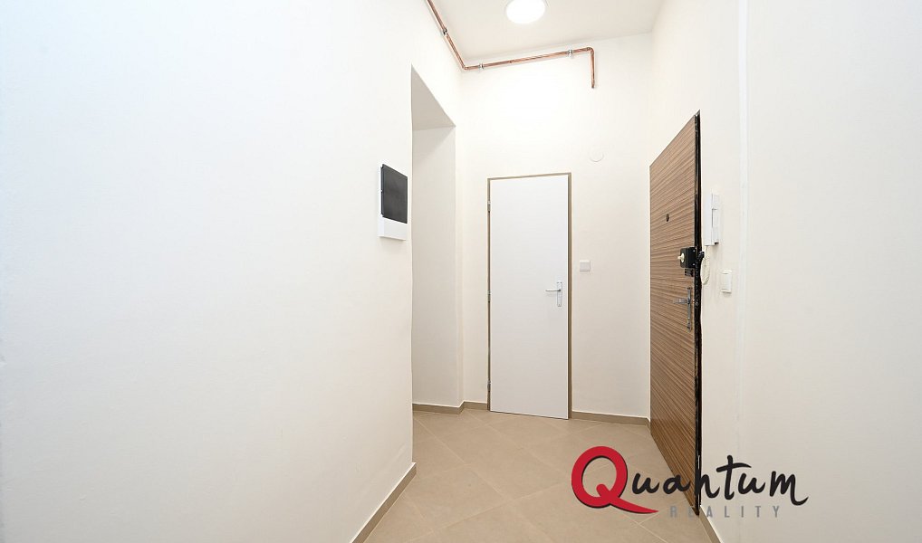 Pronájem bytu 2+kk 50 m², Praha – náhled fotky 7