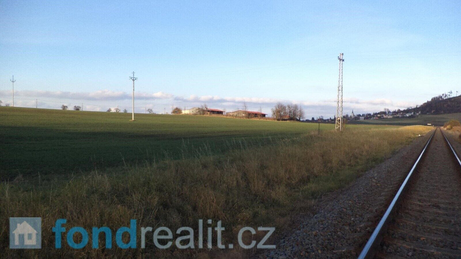 Prodej pozemku 2 273 m²