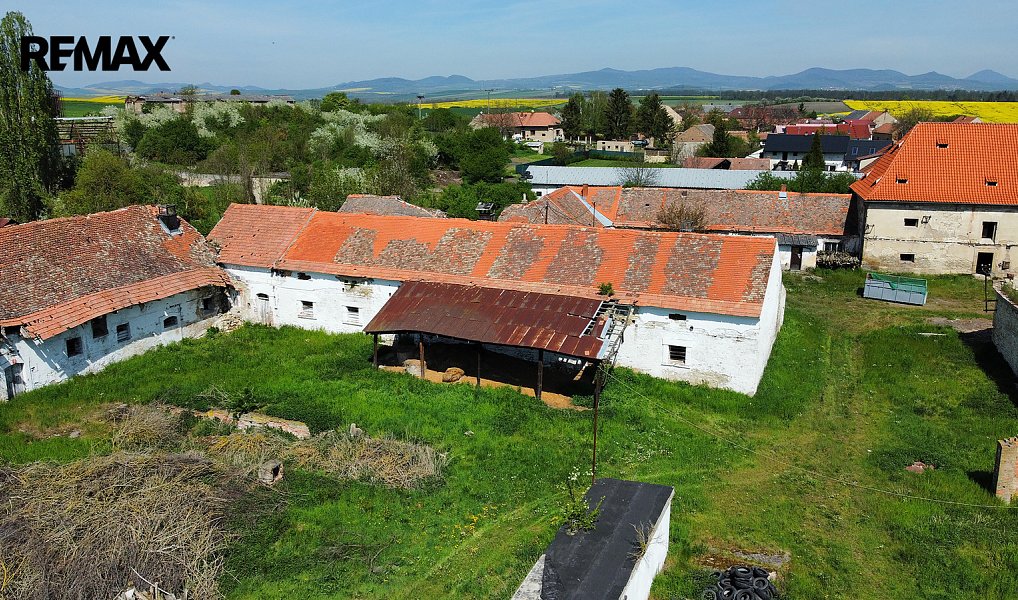 Prodej zemědělského objektu 2 500 m², Počedělice – náhled fotky 6