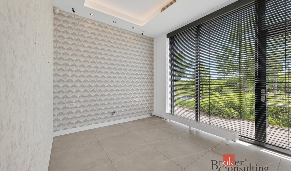 Prodej obchodních prostor 108 m², Plzeň – náhled fotky 15