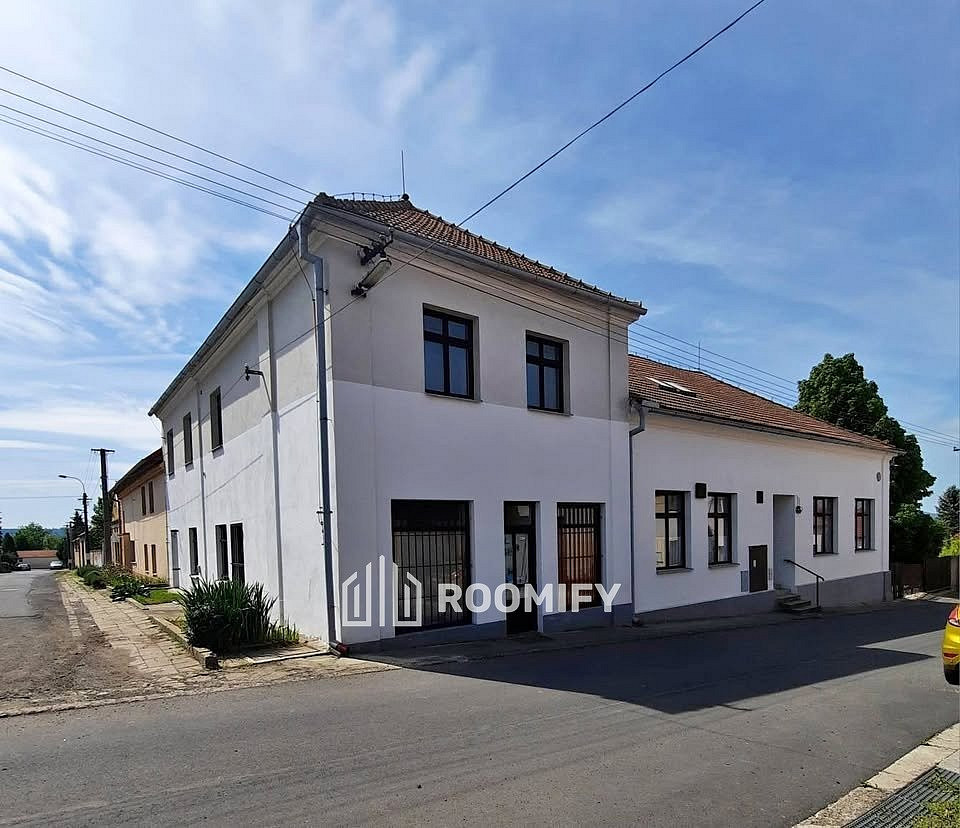 Prodej komerčního objektu (jiného typu) 459 m²