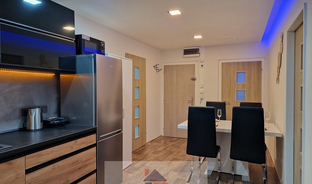 Prodej bytu 4+kk 69 m², Praha – náhled fotky 20