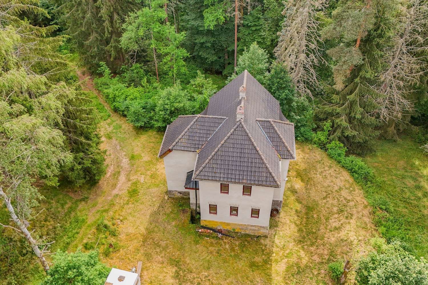 Prodej domu 194 m² s pozemkem 688 m² – fotografie 3