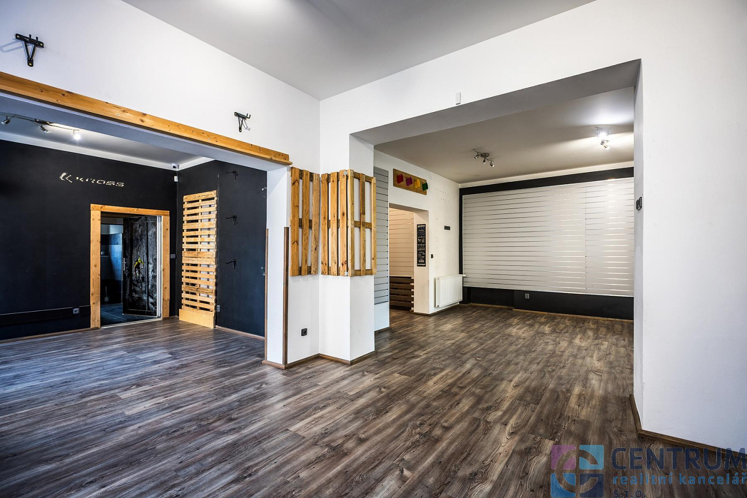 Pronájem obchodních prostor 176 m² – fotografie 3