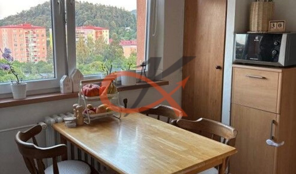 Pronájem bytu 3+1 64 m², Rožnov pod Radhoštěm – náhled fotky 2