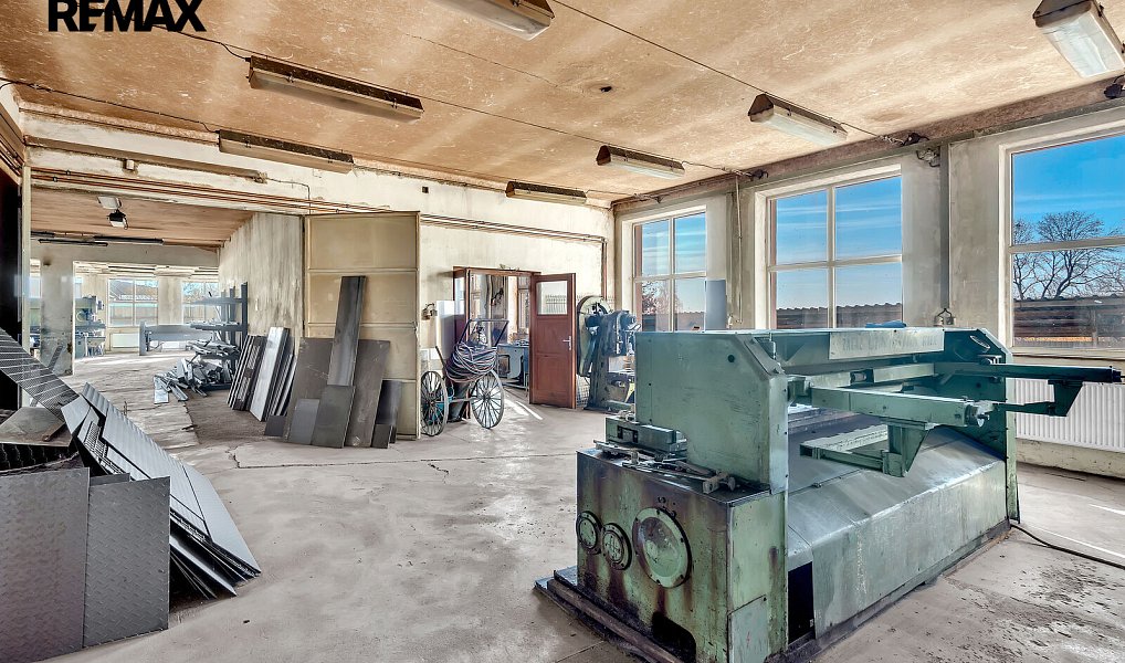 Prodej skladovacích prostor 1 380 m², Doubravice – náhled fotky 12