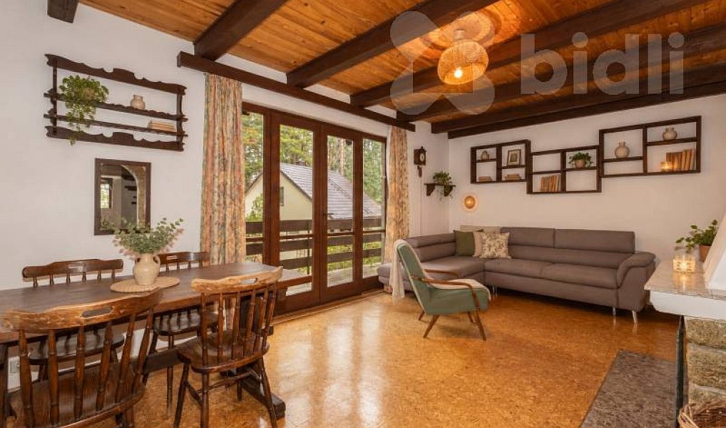Prodej chaty/chalupy 140 m² s pozemkem 391 m², Hradce – náhled fotky 2