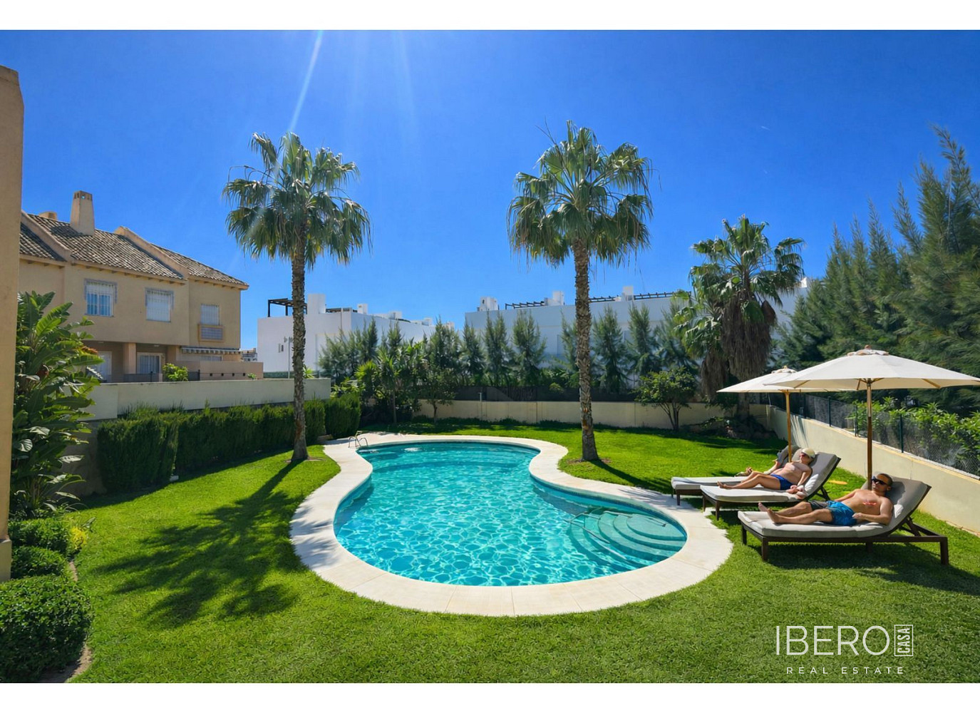 Casa 5+kk – Mijas, Urbanización Sitio de Calahonda - Vista 2