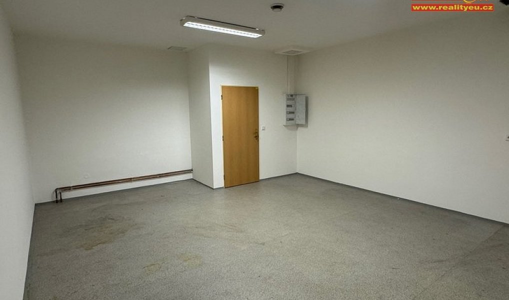 Pronájem kanceláře 15 m², Náchod – náhled fotky 11