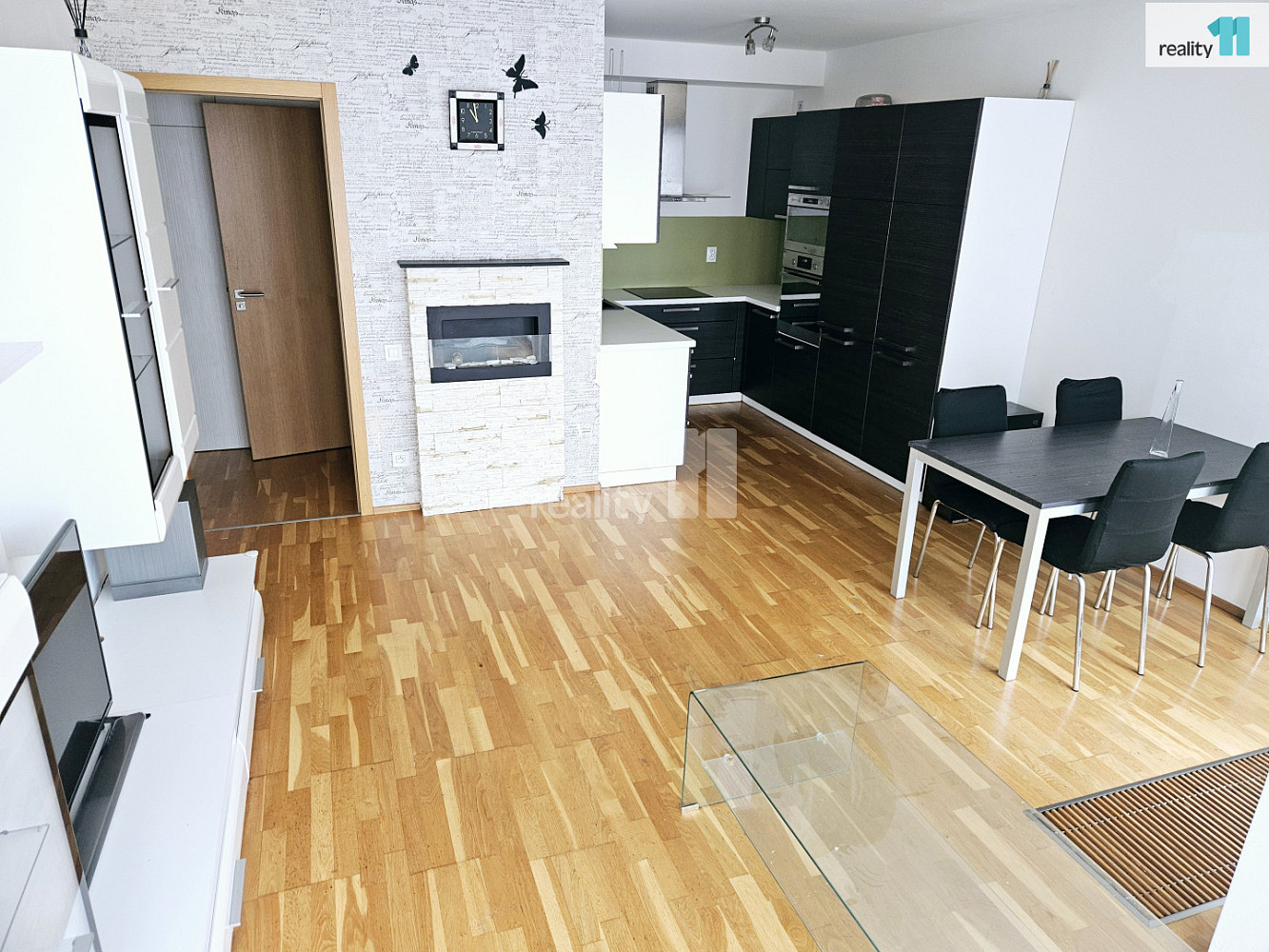 Pronájem bytu 3+kk 86 m²