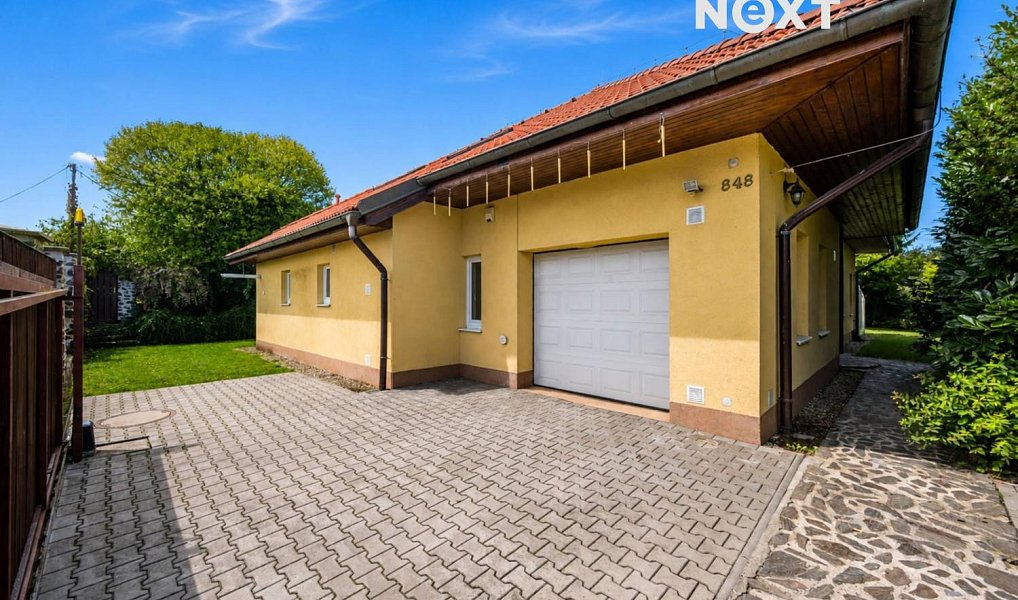 Prodej domu 337 m² s pozemkem 915 m², Praha – náhled fotky 3