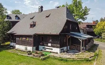 Prodej domu 450 m² s pozemkem 1 305 m², Prášily, okres Klatovy