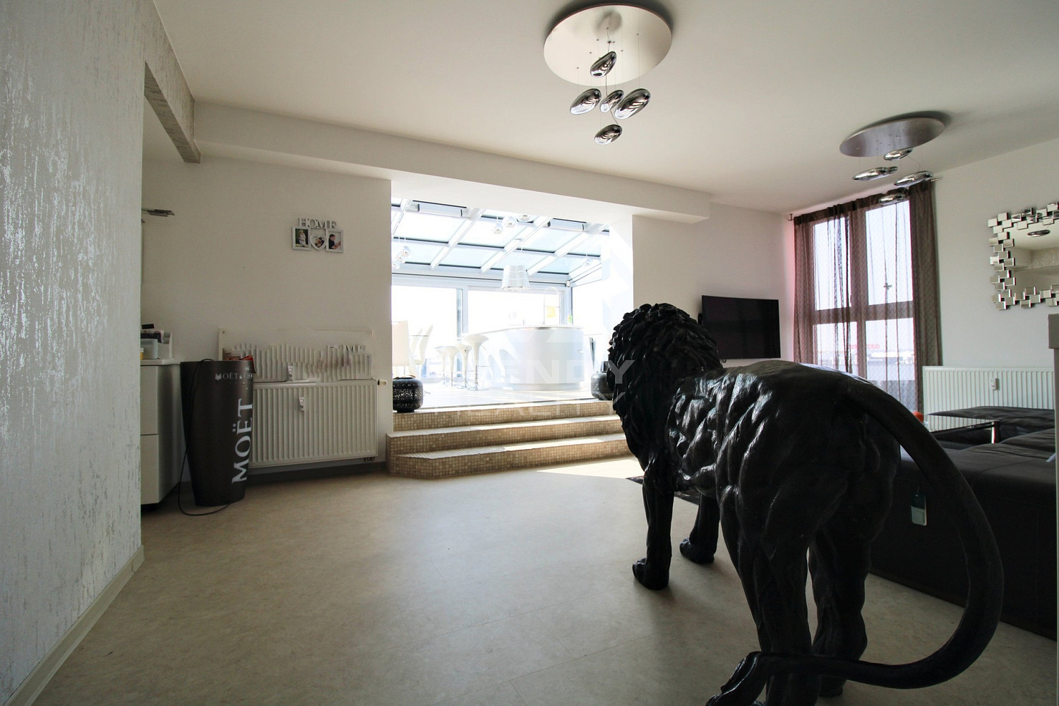 Pronájem bytu 3+kk 250 m² - Widok 4