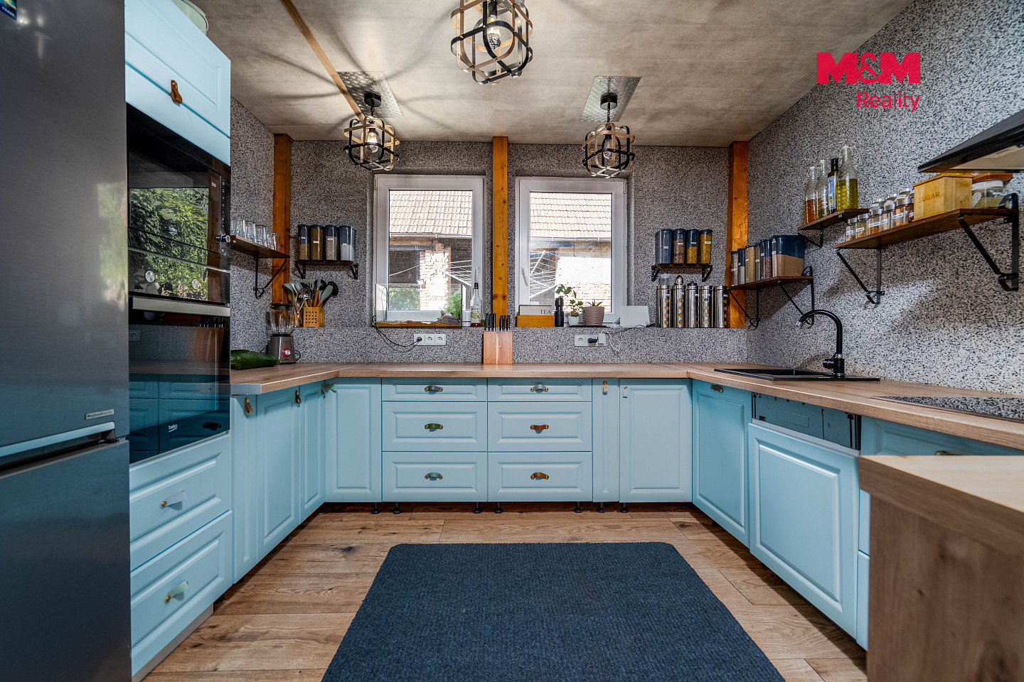 Prodej domu 139 m² s pozemkem 944 m² – fotografie 3